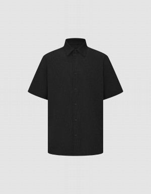 Black Men's Urban Revivo Button Up Loose Shirts | FBK6894QA