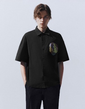 Black Men's Urban Revivo Button Up Oversized Shirts | HXC139CH