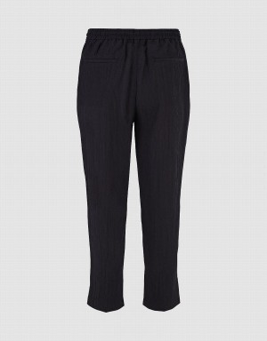 Black Men's Urban Revivo Drawstring Waist Textured Straight Pants | XZR4396DL