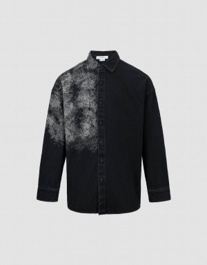 Black Men's Urban Revivo Printed Loose Denim Shirts | EEA165HD