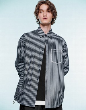 Blue Men's Urban Revivo Striped Loose Shirts | DUT6844ZT