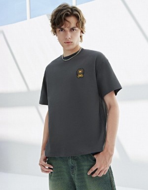 Dark Grey Men's Urban Revivo Lion Embossed Crew Neck T Shirts | XRO3911QF