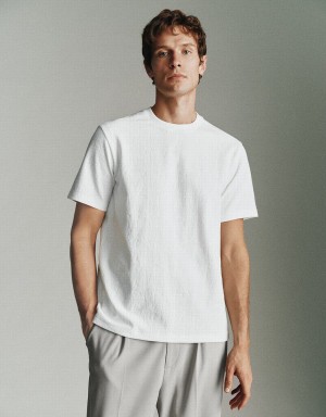 White Men's Urban Revivo Textured Crew Neck Knitted T Shirts | SRW2355RW