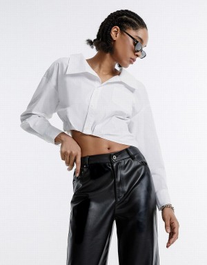 White Women's Urban Revivo Asymmetrical Cropped Shirts | ANV931BG