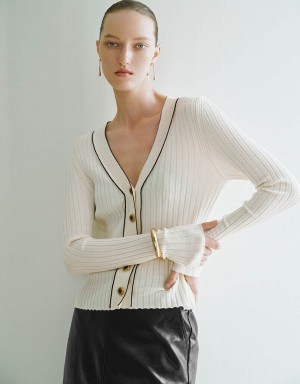 White Women's Urban Revivo Skinny V-Neck Knitted Cardigan | CRN3847TD