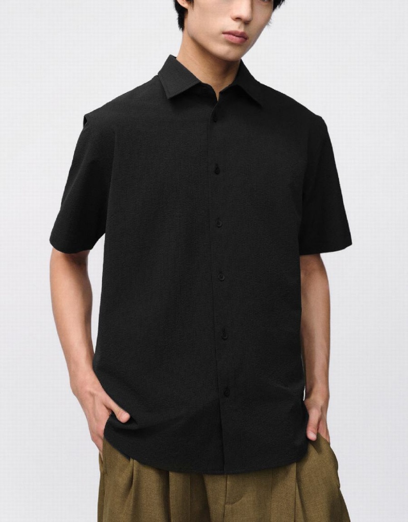 Black Men's Urban Revivo Button Up Loose Shirts | FBK6894QA