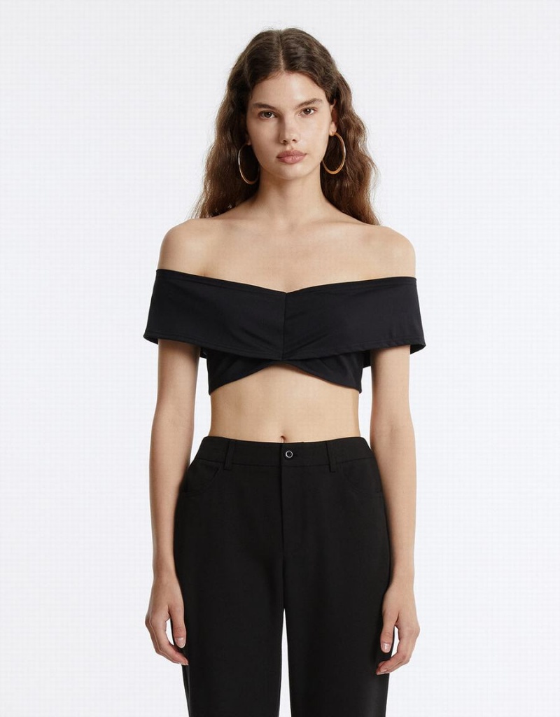 Black Women's Urban Revivo Off-Shoulder Cropped Top Bandeau | OQO10039UH