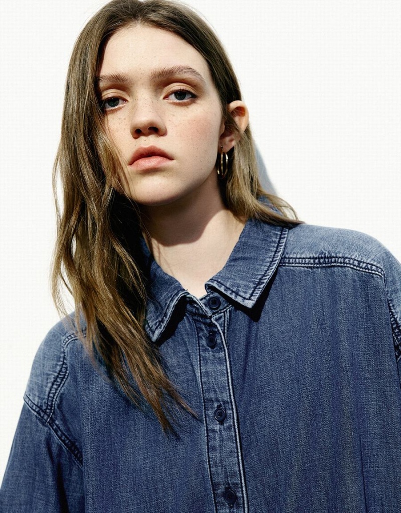 Blue Women's Urban Revivo Button Up Loose Denim Shirts | DIS4314GT