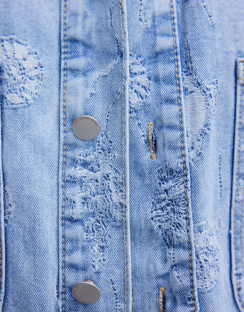 Blue Women's Urban Revivo Seashell Patched Pocket Denim Shirts | XTA847MQ