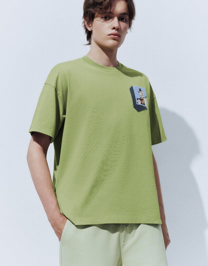 Green Men's Urban Revivo Drop Shoulder Sleeve T Shirts | VOV1373VX