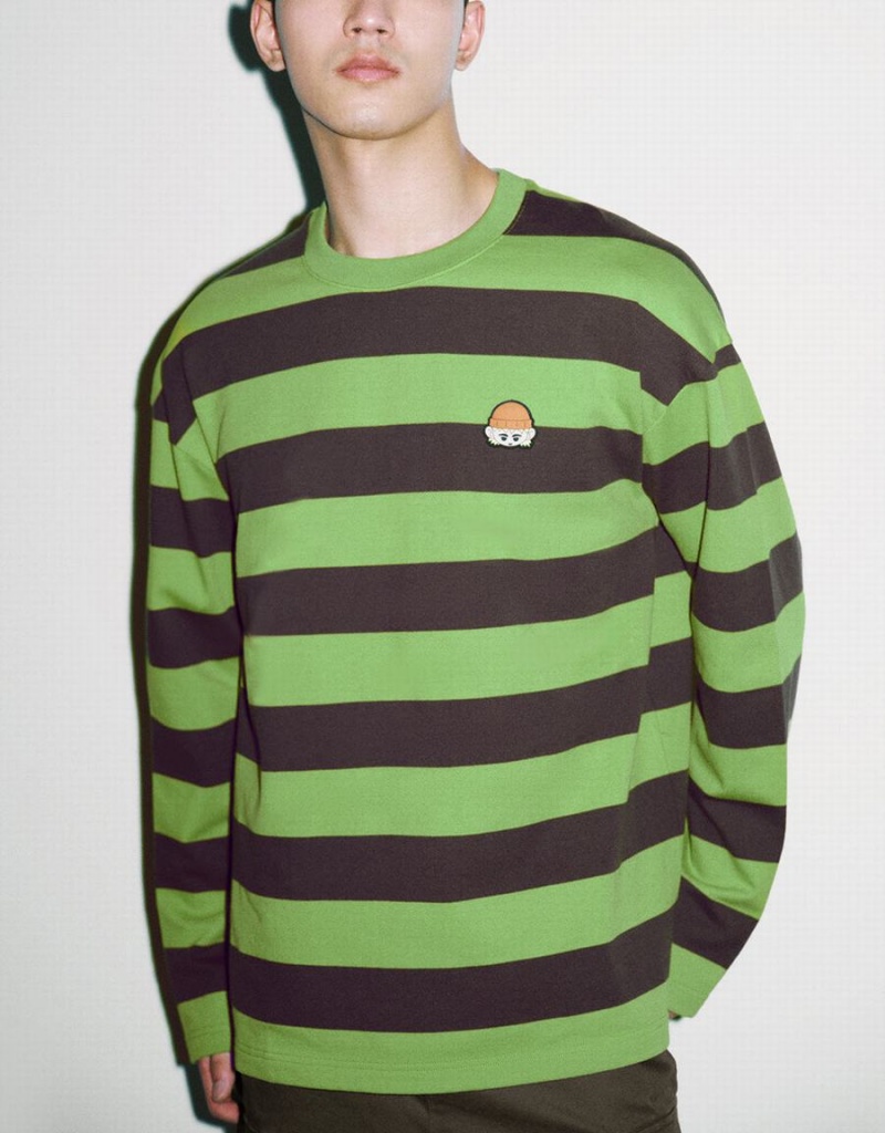 Green Men's Urban Revivo Striped Crew Neck Knitted T Shirts | BIY1160GE