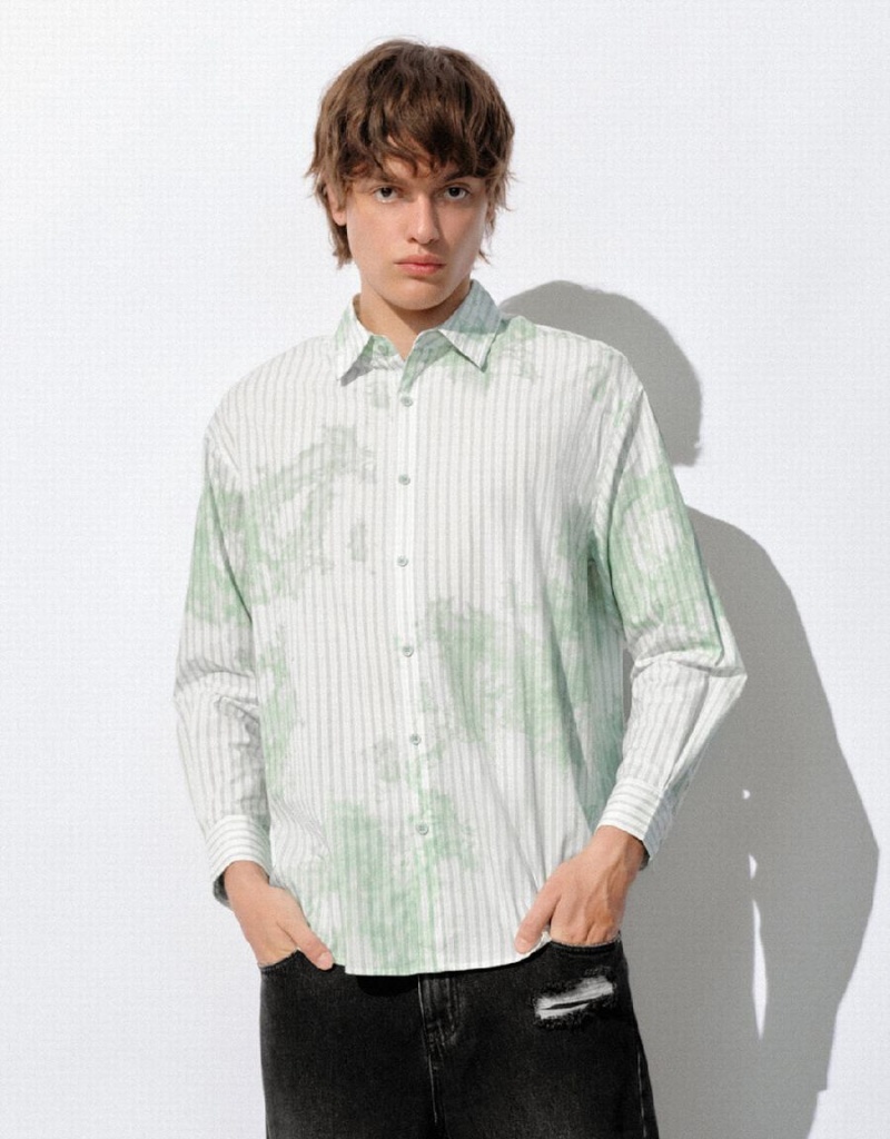 White Green Men\'s Urban Revivo Striped Button Up Loose Shirts | DIN529IQ