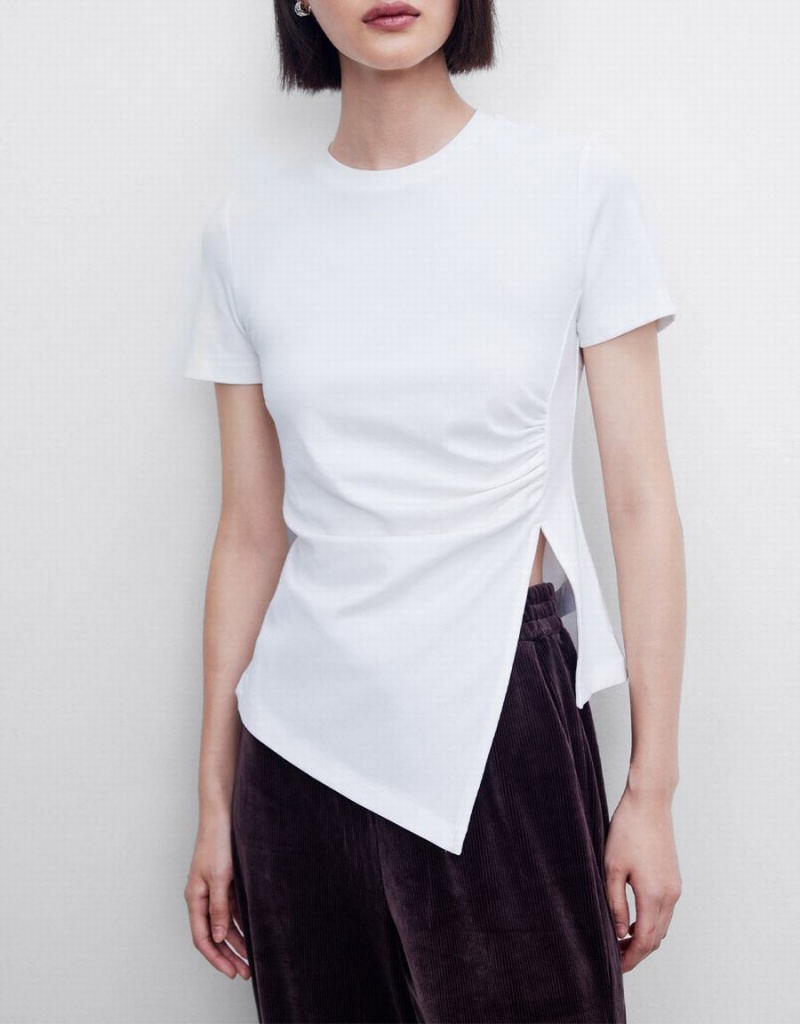 White Women's Urban Revivo Asymmetrical Hem T Shirts | GSG2342RE