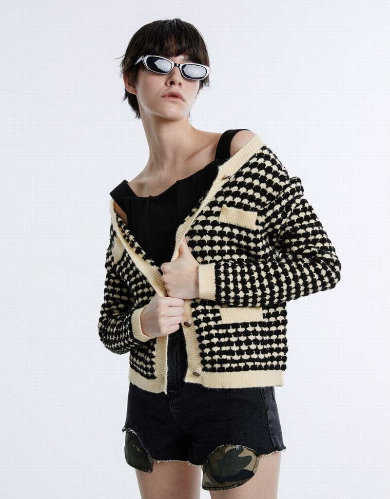 White Women's Urban Revivo Checkered Cardigan | AIN3999YB