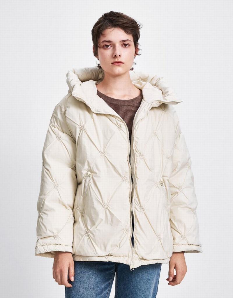 White Women's Urban Revivo Heart Detail Quilted Down Jackets | YEX405CJ