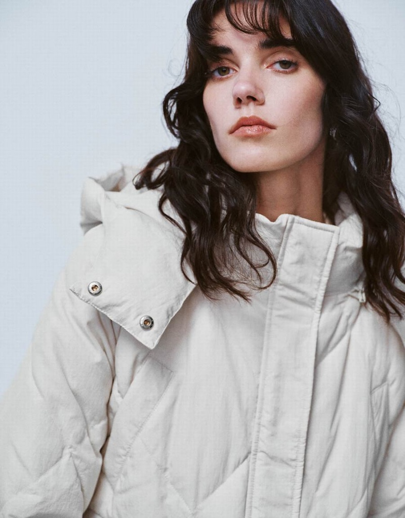 White Women's Urban Revivo Raglan Sleeve Hooded Down Jackets | NWA8815PE